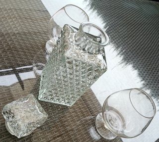 Botella Whisky/Coñac Cristal + 2 Copas de 1980