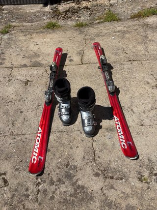 Sci Atomic 1.58 e Scarponi Nordica 41