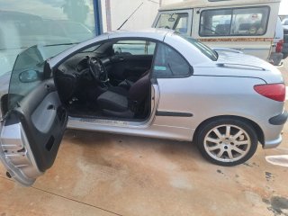 Peugeot 206cc 2001