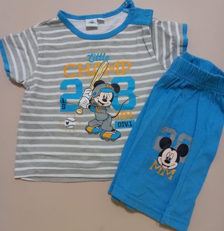 Set 4 tutine 6-9 mesi