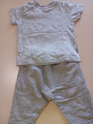 Set 4 tutine 6-9 mesi