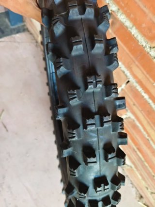 Neumático Enduro Metzeler 6 Days extreme Delantero