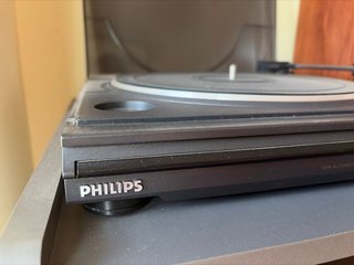 Tocadiscos Philips Ssemiautomatic turntable FP320