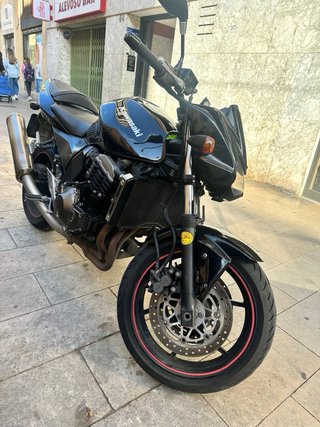 Kawasaki Z750 Negra 2006