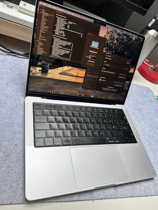 MacBook Pro 14' M1 Pro 16GB/512GB Argento