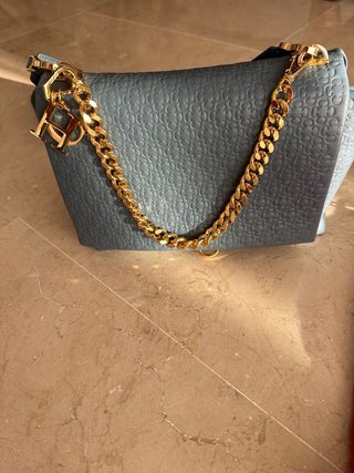 Bolso y Zapatos Carolina Herrera Azul y Dorado
