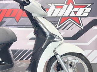 Piaggio Liberty 50 Blanca