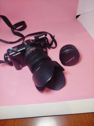 Equipo completo fotográfico con 2 objetivos