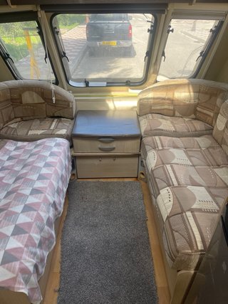 Caravana Eccles 90