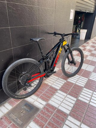 TREK RAIL 9.8 GEN4