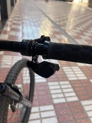 TREK RAIL 9.8 GEN4