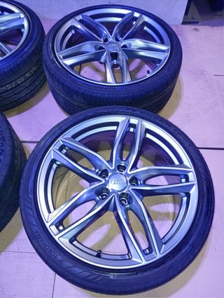Llantas Audi 19 RS6 con neumáticos 90%