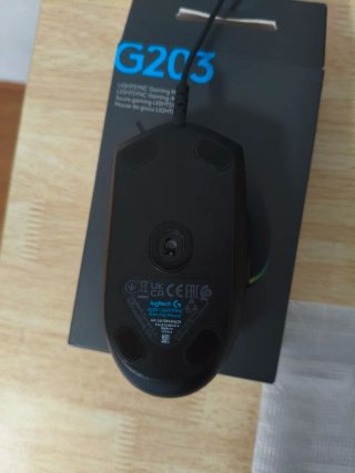 Ratón Gaming Logitech G203 LIGHTSYNC