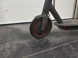 Patinete Eléctrico Xiaomi M365 Pro