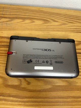 Nintendo 3DS XL + scheda SD