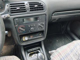 Peugeot 406 2001