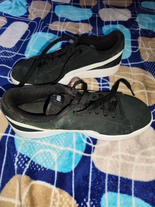Zapatillas Puma Hombre Negras y Blancas