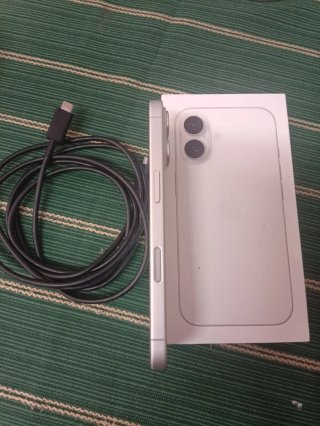 Apple iPhone 16 blanco