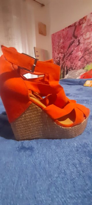 Sandalias cuña Bresca verano