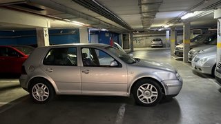 Volkswagen Golf 2004
