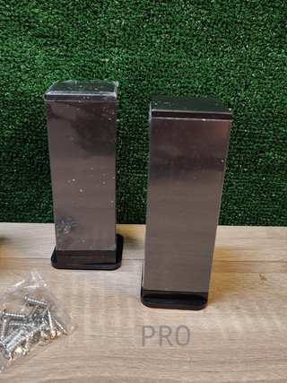 4 patas ajustables para muebles de Gaomoeny