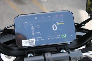 CFMOTO 675 NK Naked Moto