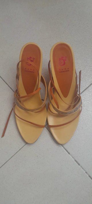 Zapatos Sara Navarro N°40 NUNCA USADOS
