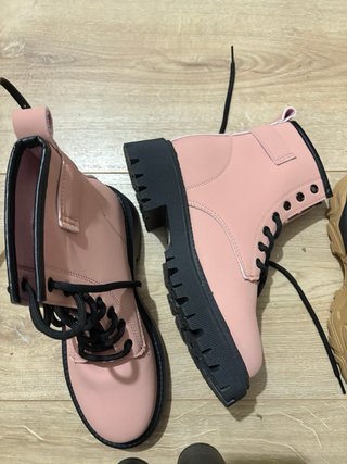 6 pares zapatos 15€ el par