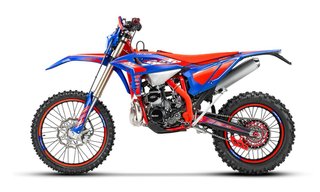 BETA 300 RACE con 7 horas seminueva reestreno.