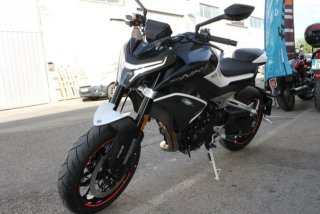 CFMOTO 800 NK Sport