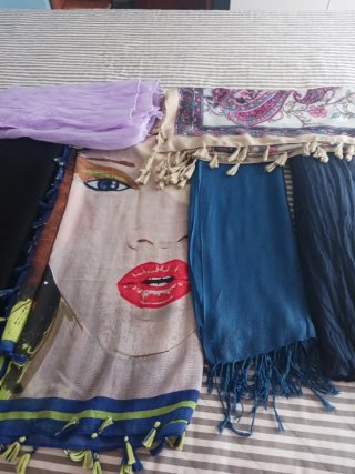 8 Pañuelos de Cuello