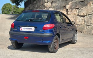 Peugeot 206 2004