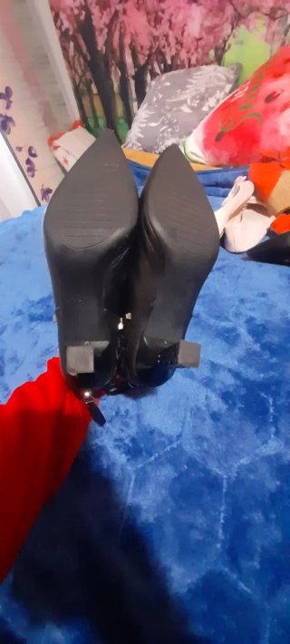 Botines de aguja de piel negros