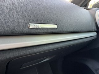 AUDI A3 35 TFSI S LINE S-TRONIC 150CV Blackline