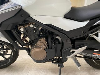 Honda CB500F Naked Blanca y Negra