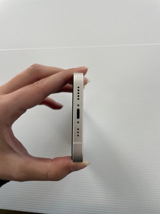 iPhone 14 Apple