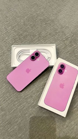 iPhone 16
