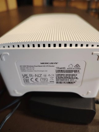 Router 4G LTE Mercusys MB110-4G