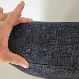 Cuscino nero in tessuto 95x76x11