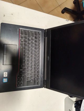 Fujitsu Lifebook U748 Notebook