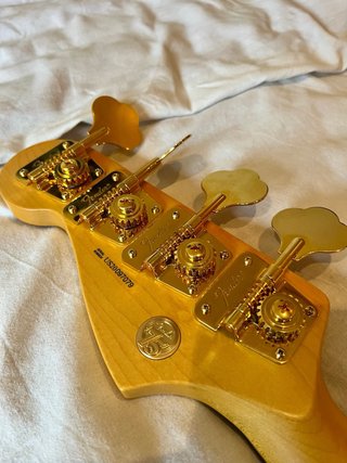 Bajo Fender Precision 75th Aniversario