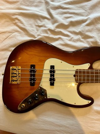 Bajo Fender Precision 75th Aniversario