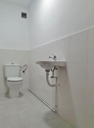Local comercial en alquiler en Lista en Madrid