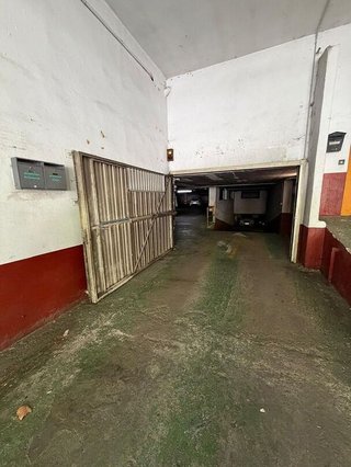 Garaje en venta en Txagorritxu - El Pilar en Vitoria-Gasteiz