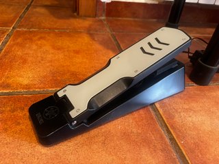 Batería Electrónica Yamaha DTX-402K