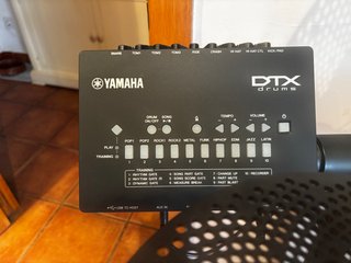 Batería Electrónica Yamaha DTX-402K