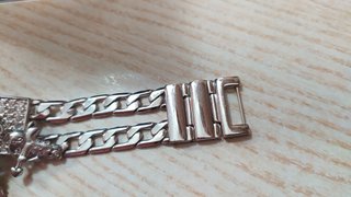 Orologio bracciale donna Haurex in acciaio.