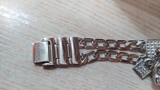 Orologio bracciale donna Haurex in acciaio.