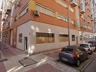 Local comercial en venta en Calle Pinto-San Roque en Parla