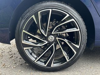 Volkswagen Golf 2.0 TDI SportLine 115cv (2021)